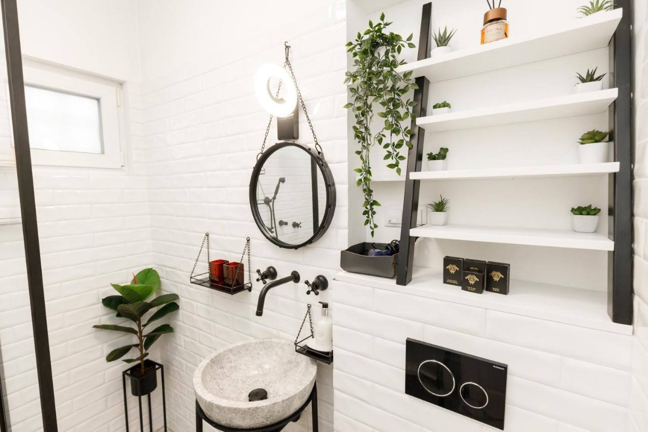 Metropole Apartments Ateneum Residence بوخارست المظهر الخارجي الصورة