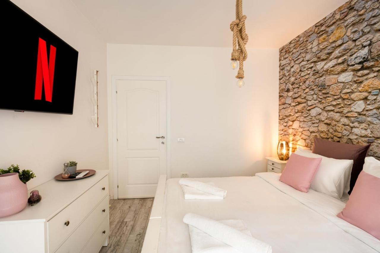 Metropole Apartments Ateneum Residence بوخارست المظهر الخارجي الصورة